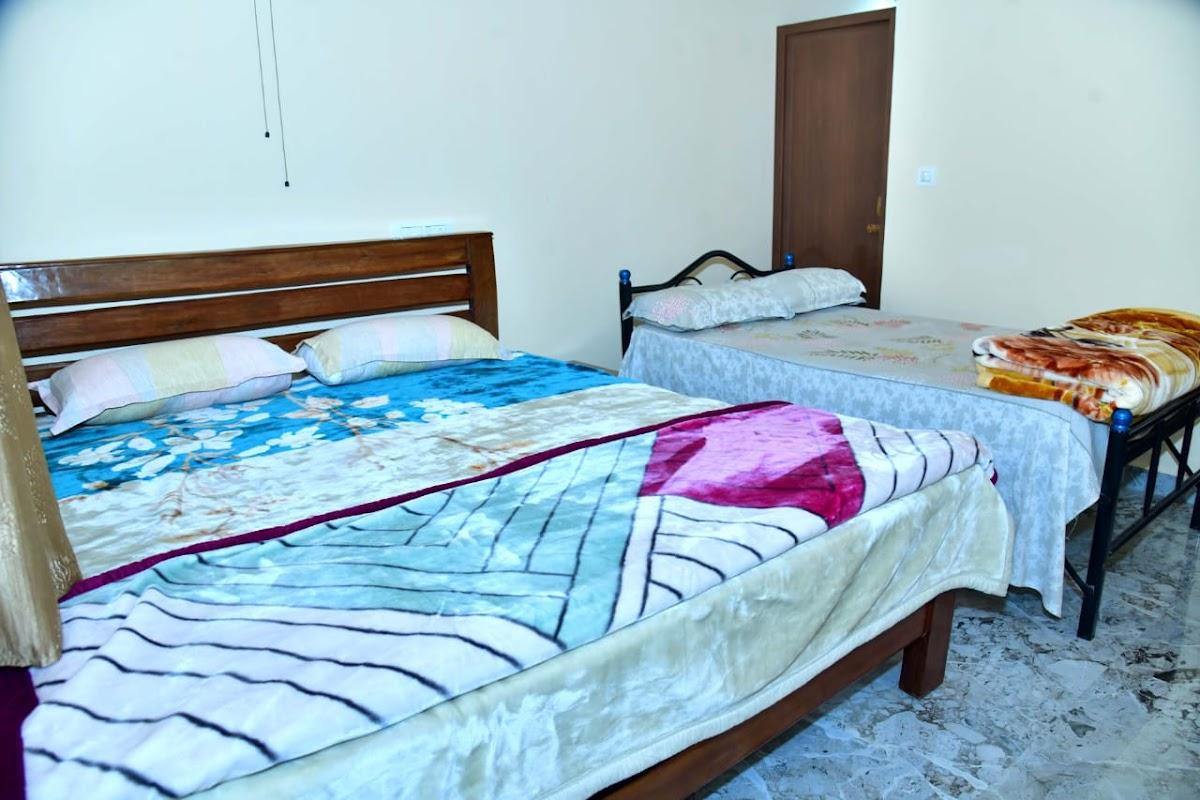 M B cave hill Homestay – photo 1