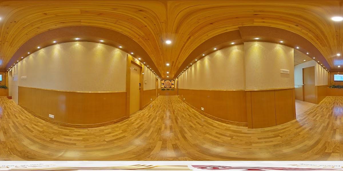 Hotel Tashi Delek – photo 1