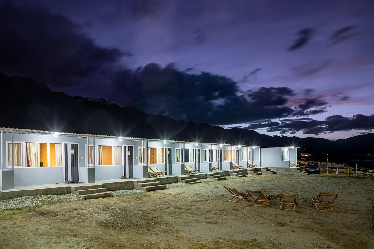 Pangong Heights Cottages – photo 4