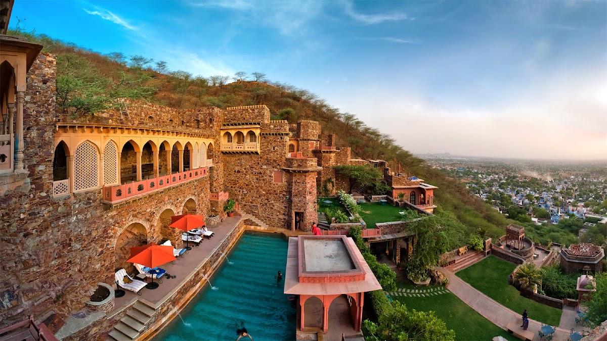 Neemrana Fort-Palace - 15th Century, Delhi-Jaipur Highway – photo 3