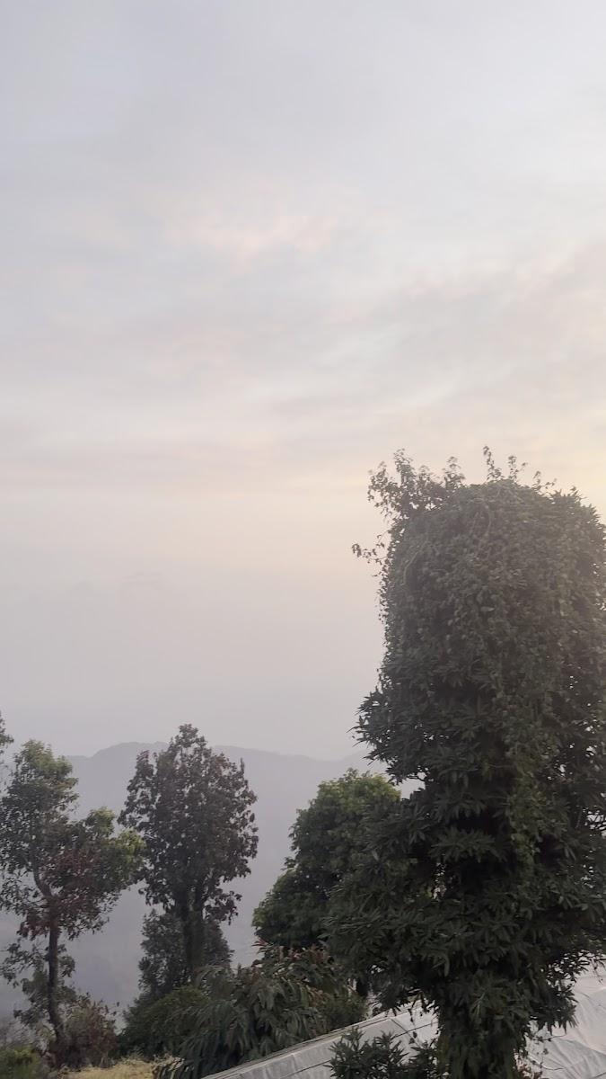 ES Deurali Resort – photo 1