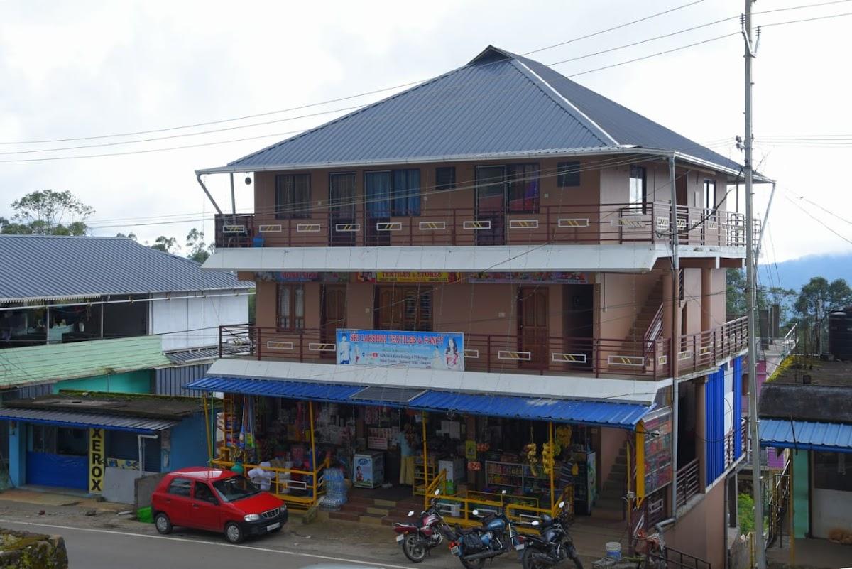 Sri Lakshmi Home Stay – photo 3