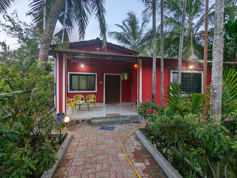 Coral cottage farmhouse – photo 1