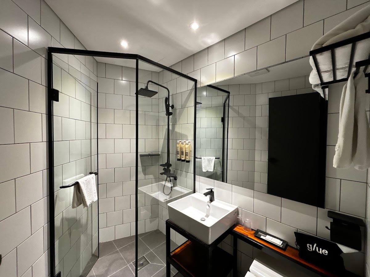 glue hotel – photo 3