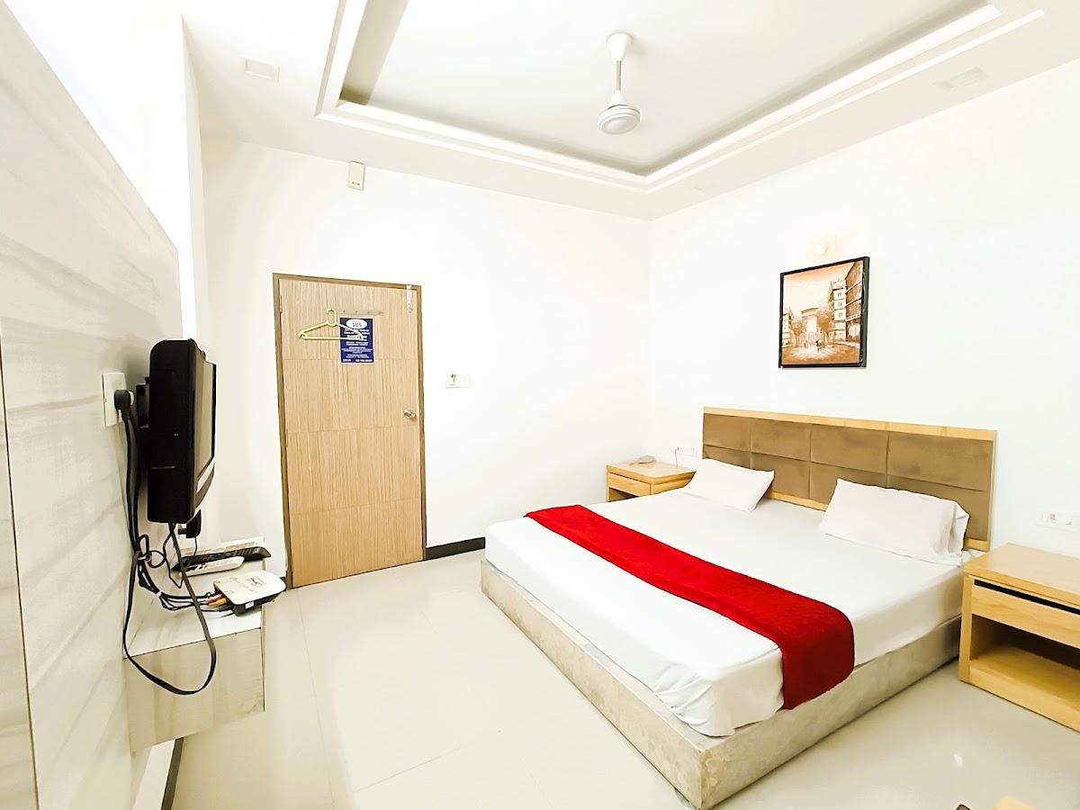 StayGuru Usha Residency – photo 2