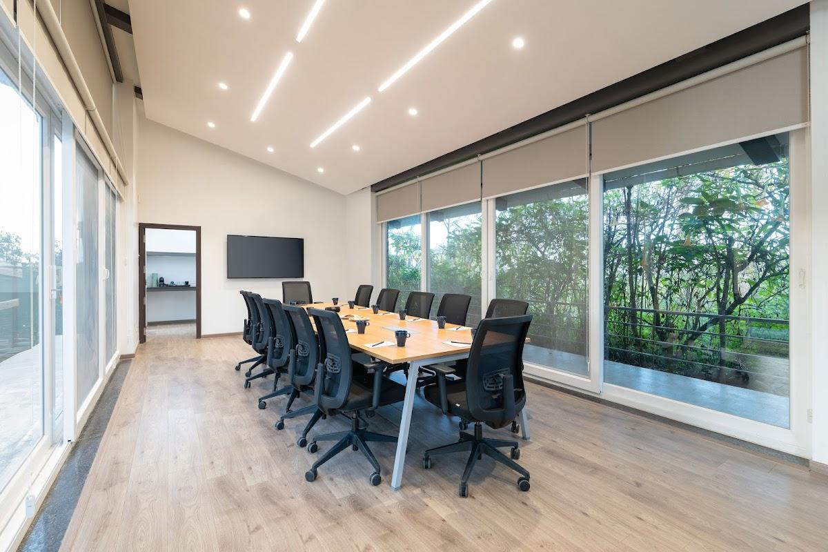 Sunny Woodlands Estate by LuxUnlock Private Villas – photo 1