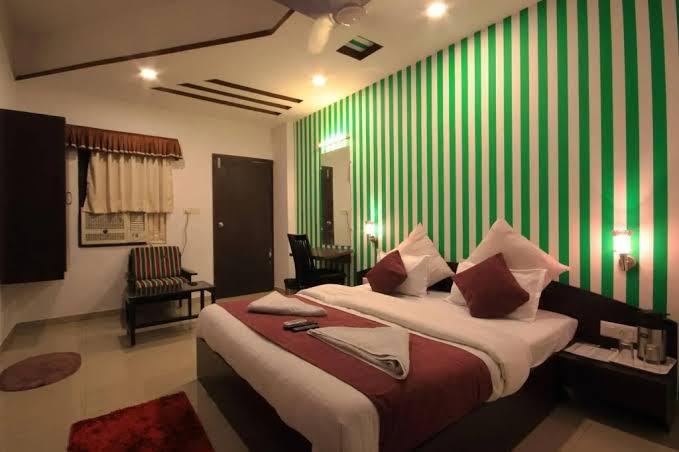 Hotel O Crystal – photo 2