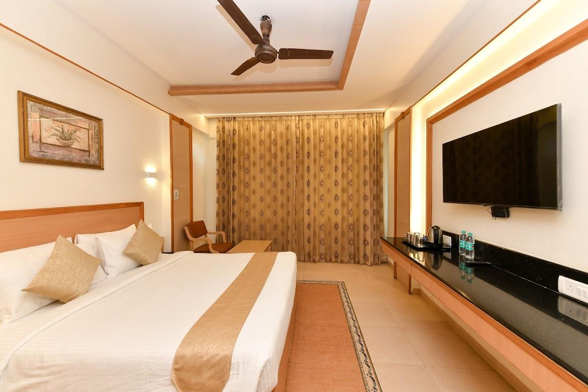 Hotel Roopa – photo 4