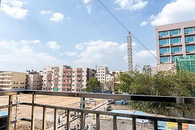 Maybaach Hotel Marathahalli – photo 2