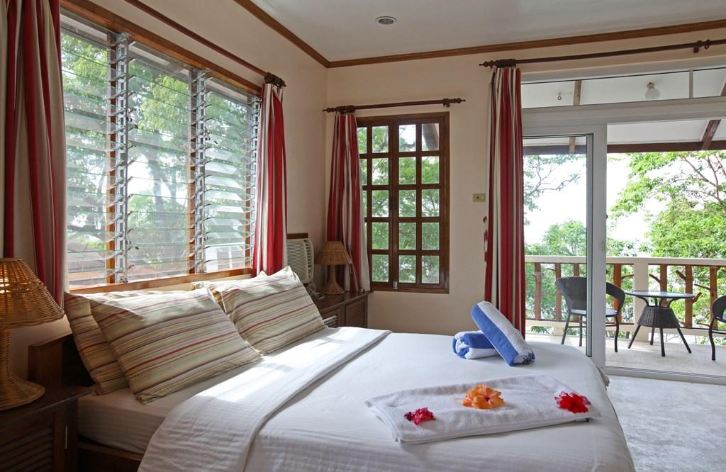 El Galleon/Asia Divers Resort
