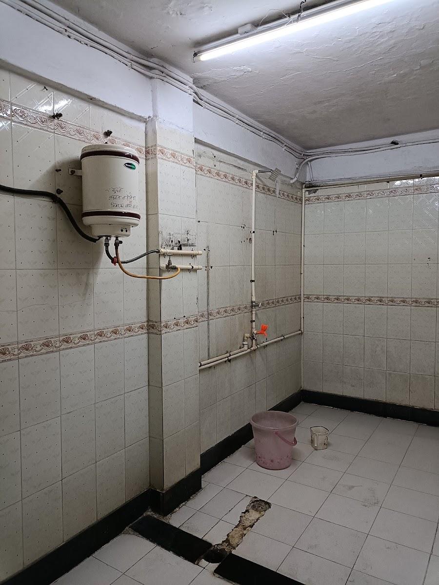 Mumbai Central Retiring Room – photo 3