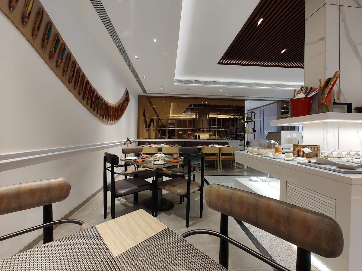 Park Inn by Radisson Surat – photo 3