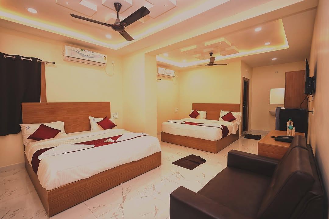 jay and jas hotel – photo 4