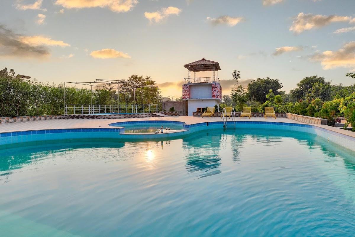 StayVista at Green Embrace | Luxury Villa with Swimming Pool in Nagpur – photo 1