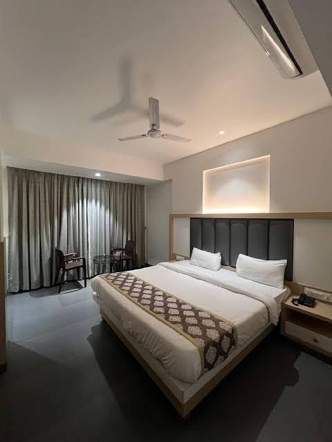 Saffron Inn | Best Luxury Hotel in Dombivli – photo 1