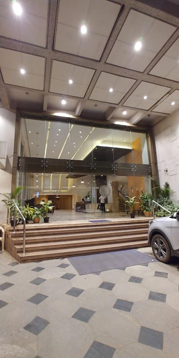 Hotel Maurya – photo 4
