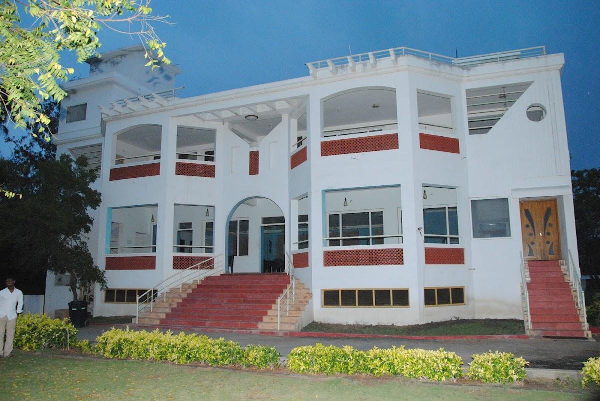 Seabreeze Beach Resorts – photo 1