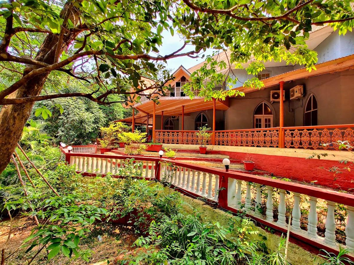 Ashok Hotel – photo 4
