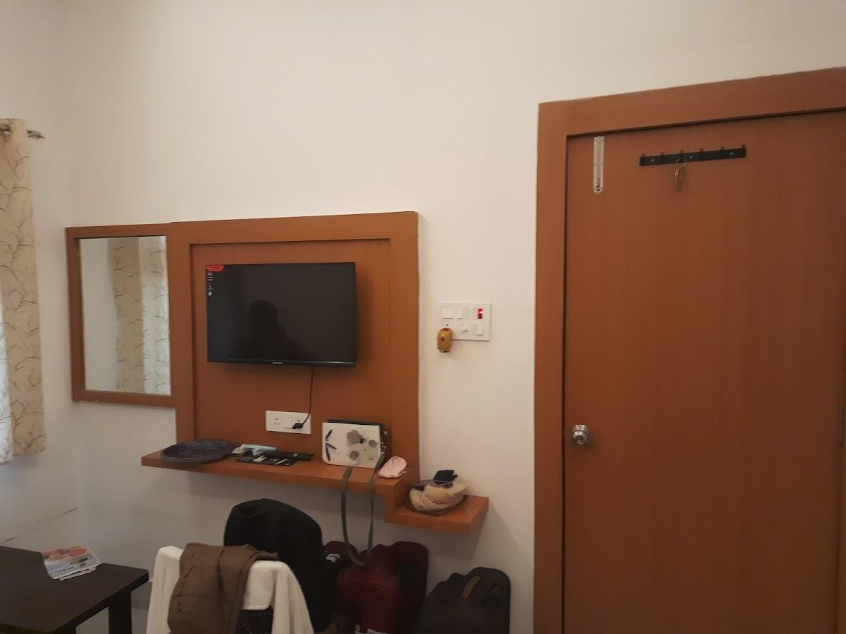 Avadh Palace Ayodhya Dham – photo 3