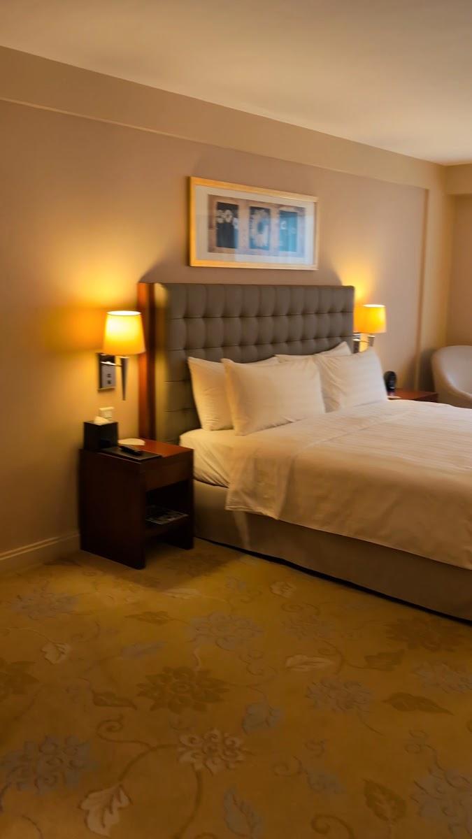 Kowloon Shangri-La, Hong Kong