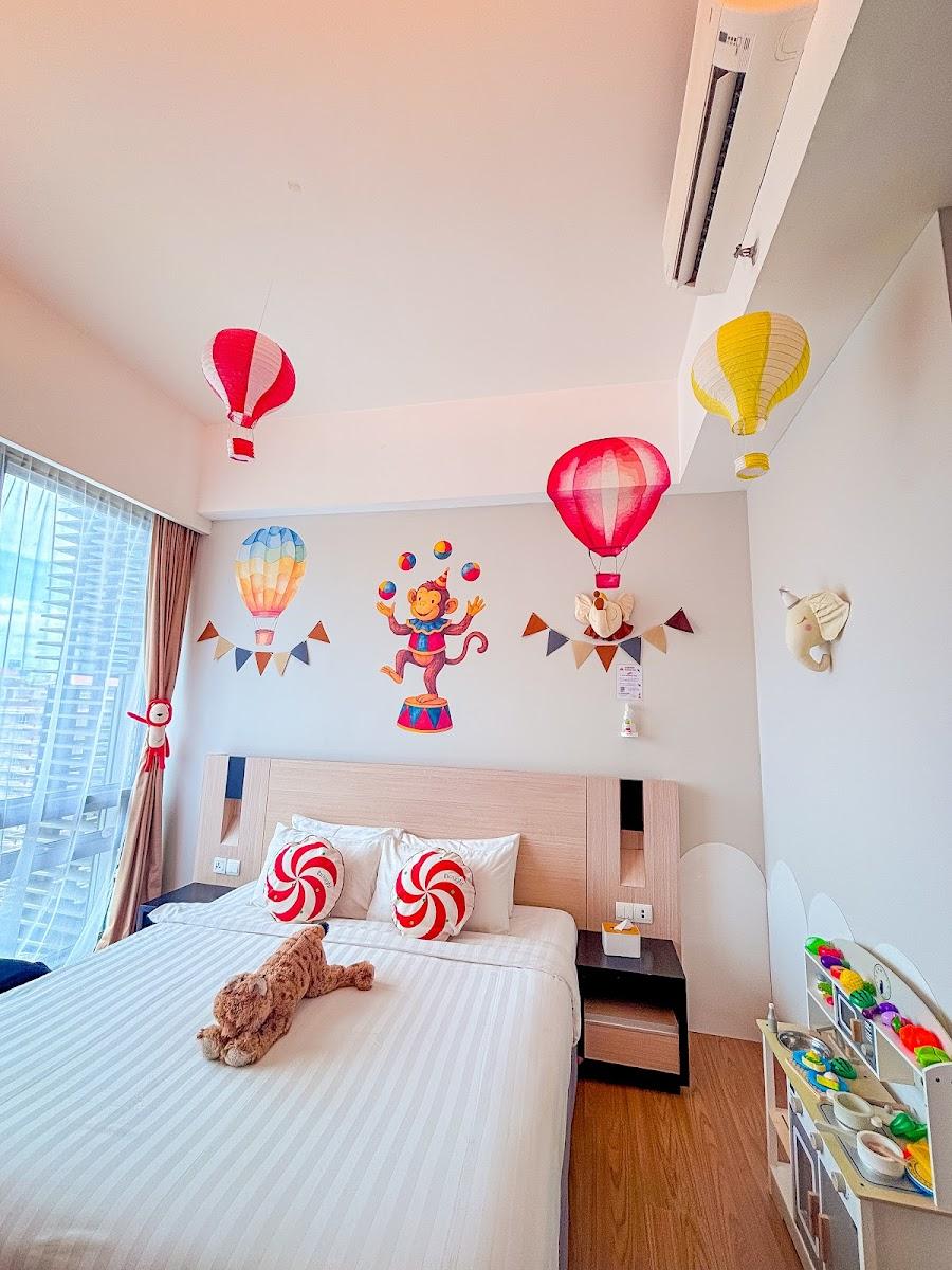 Circus Wonderland Kids Friendly by Ethan Zen Home – photo 2
