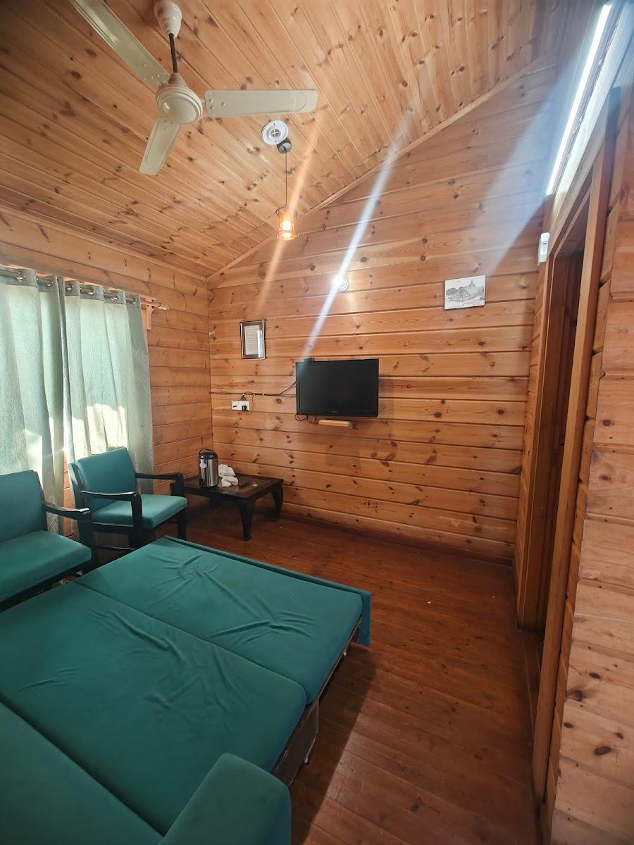 GMVN Tip N Top Resort – photo 3