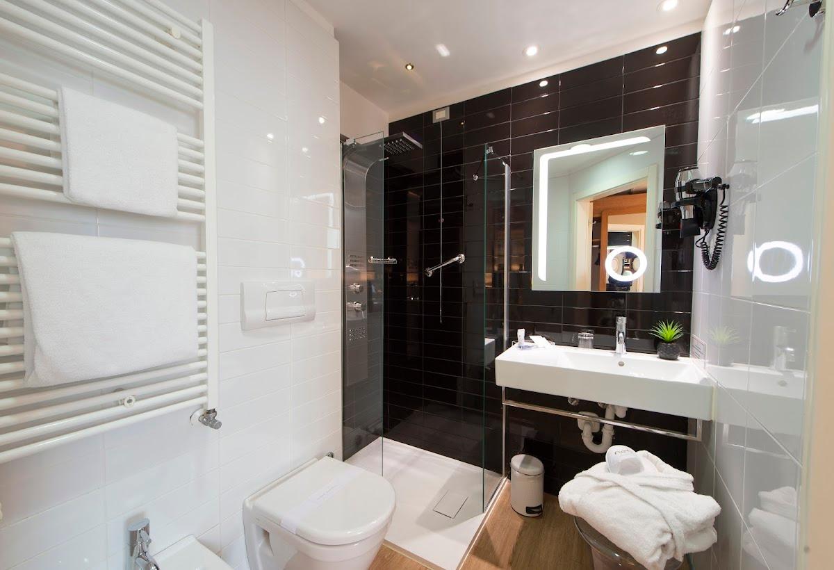 Neo Hotel – photo 3