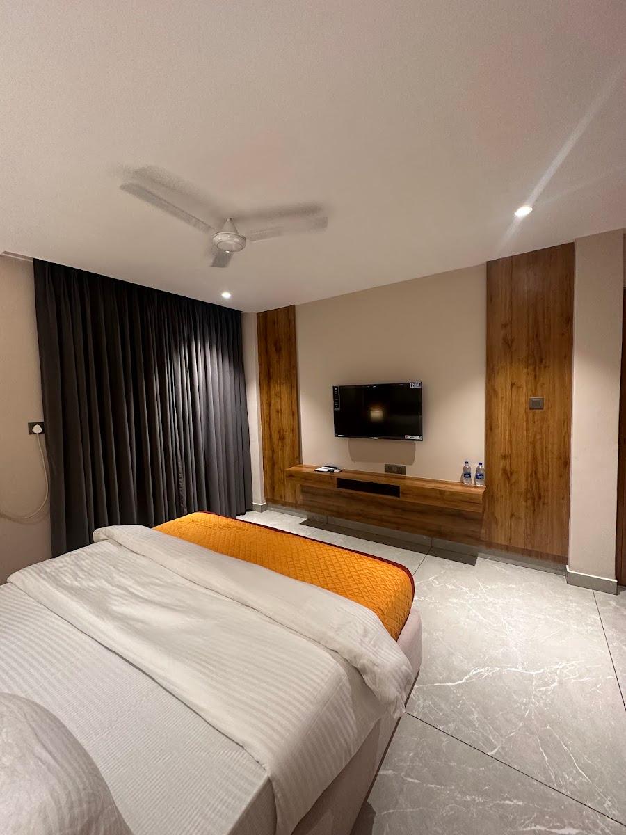 Geetanjali Hotel and Suites – photo 2