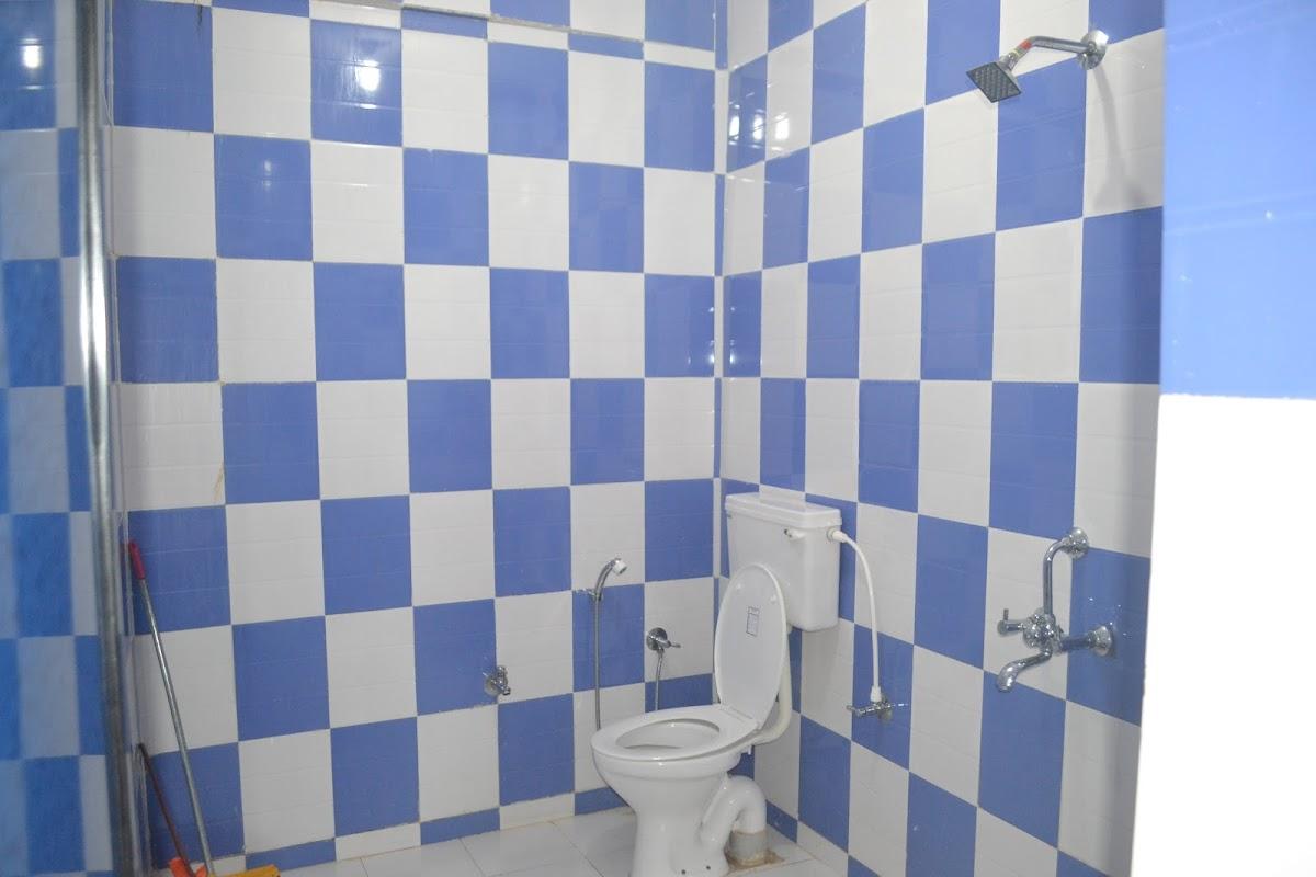 Ivon Guest House