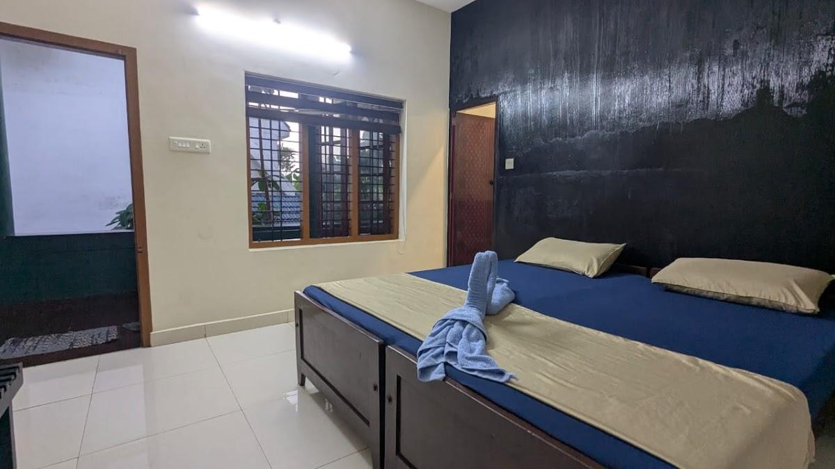 Nomad Guest House – 2 Min Walk to North Cliff – photo 1
