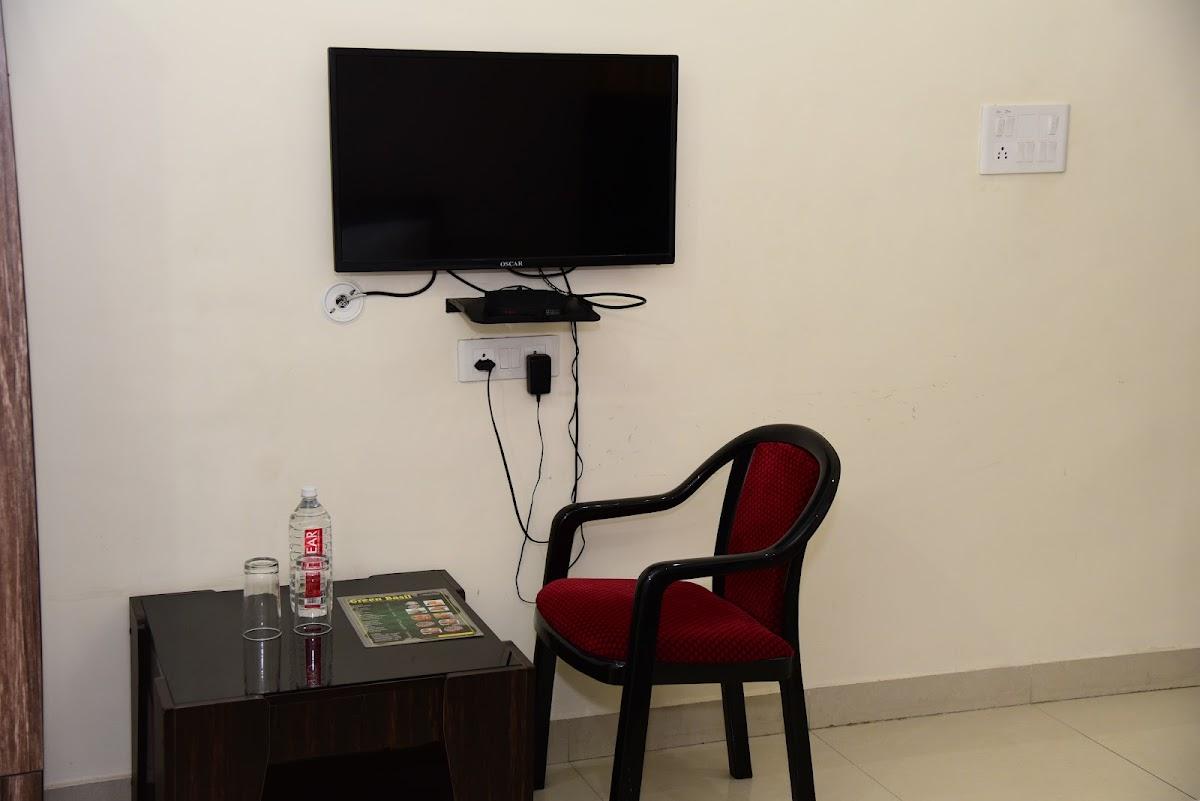 HOTEL A PALACE – photo 3