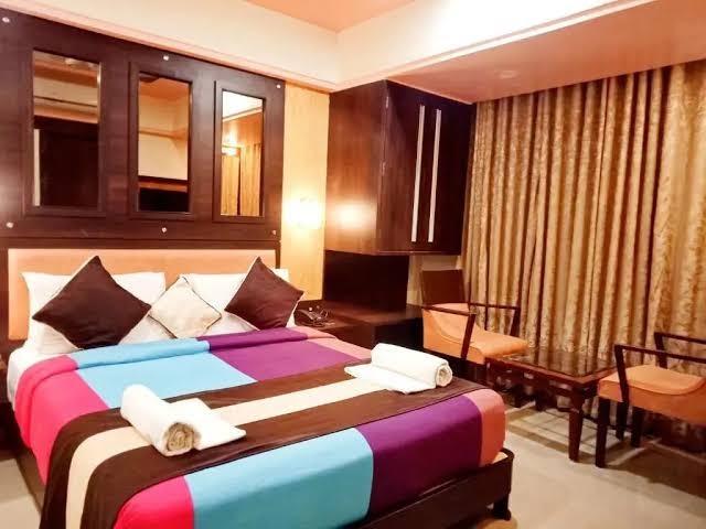 Hotel Poonam – photo 1