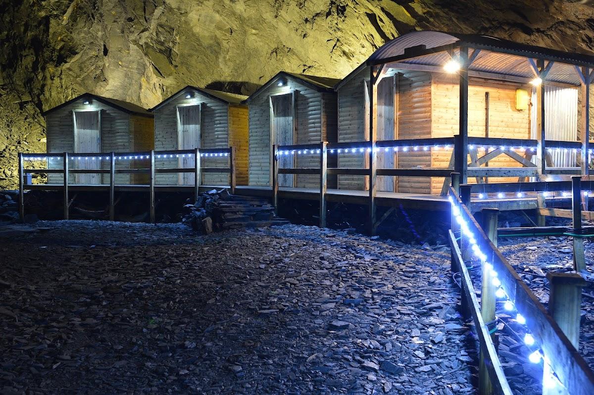Deep Sleep Hotel – photo 1