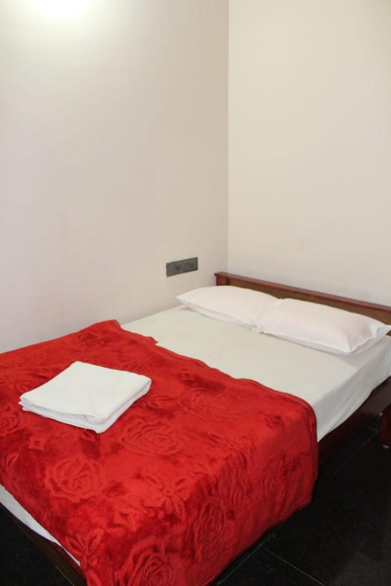 Kamadhenu Rooms Mysore