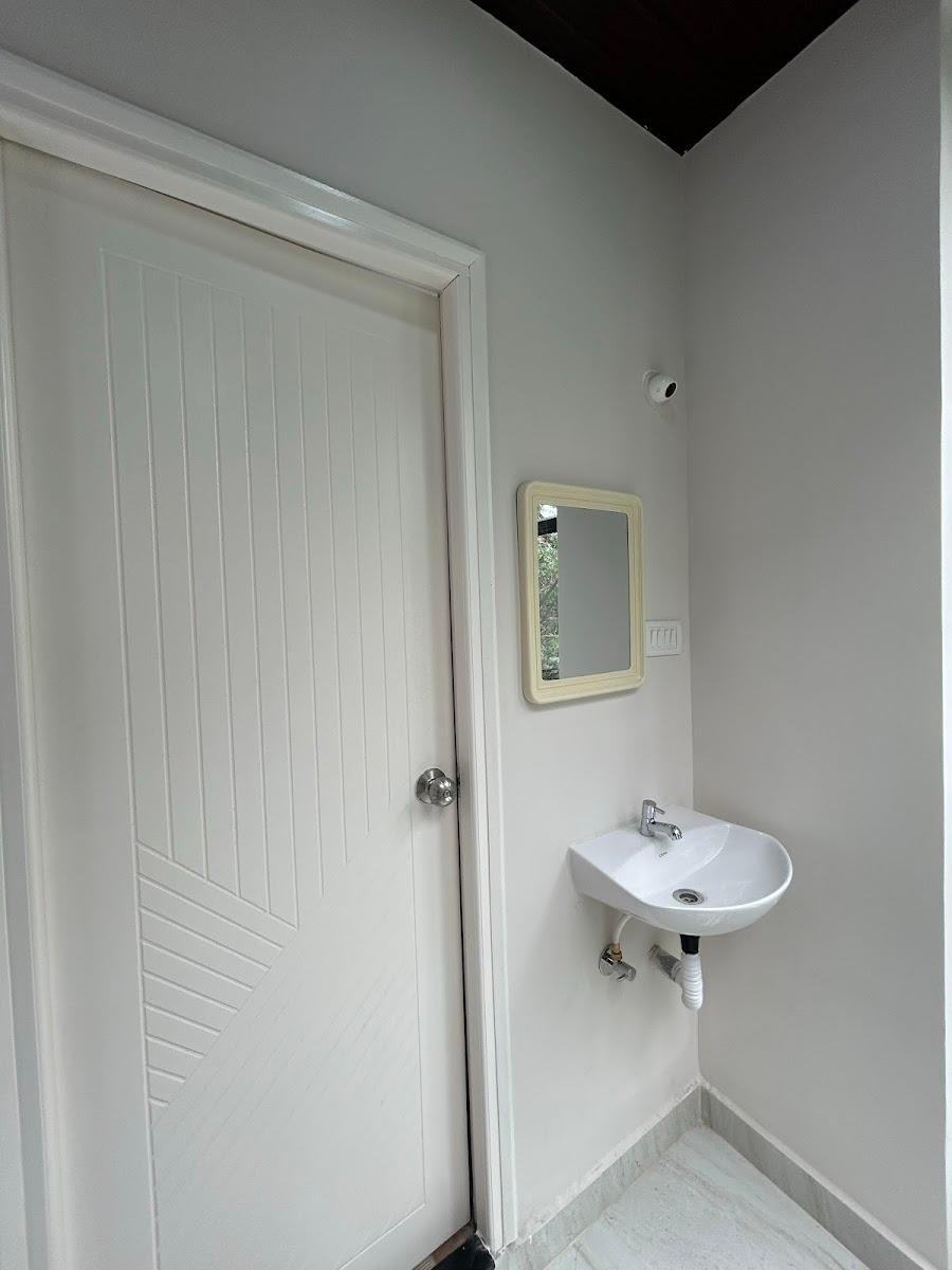 Brookfield Suites – photo 2