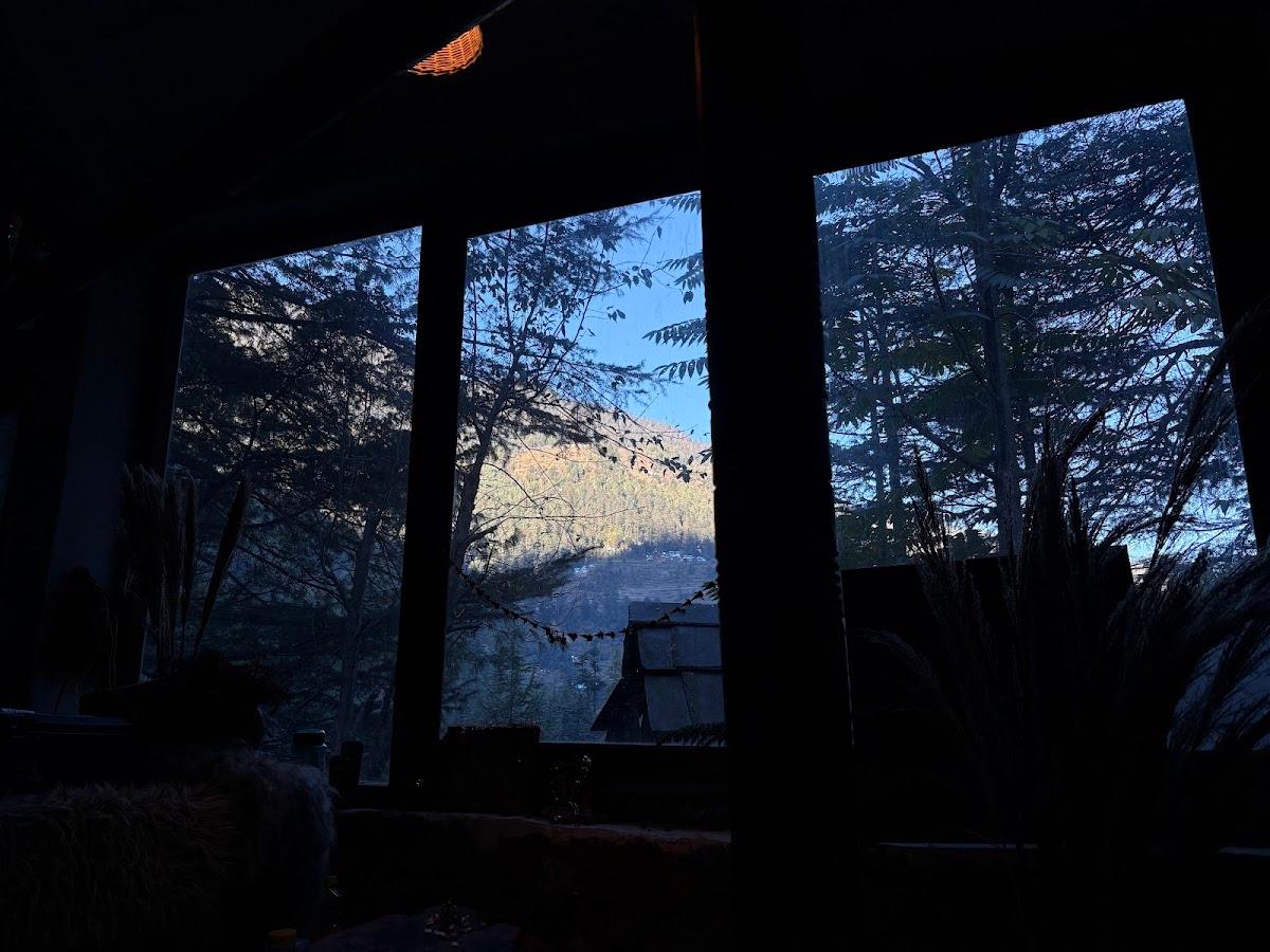 Doghari Chalets Jibhi by HimTrek Stay – photo 3