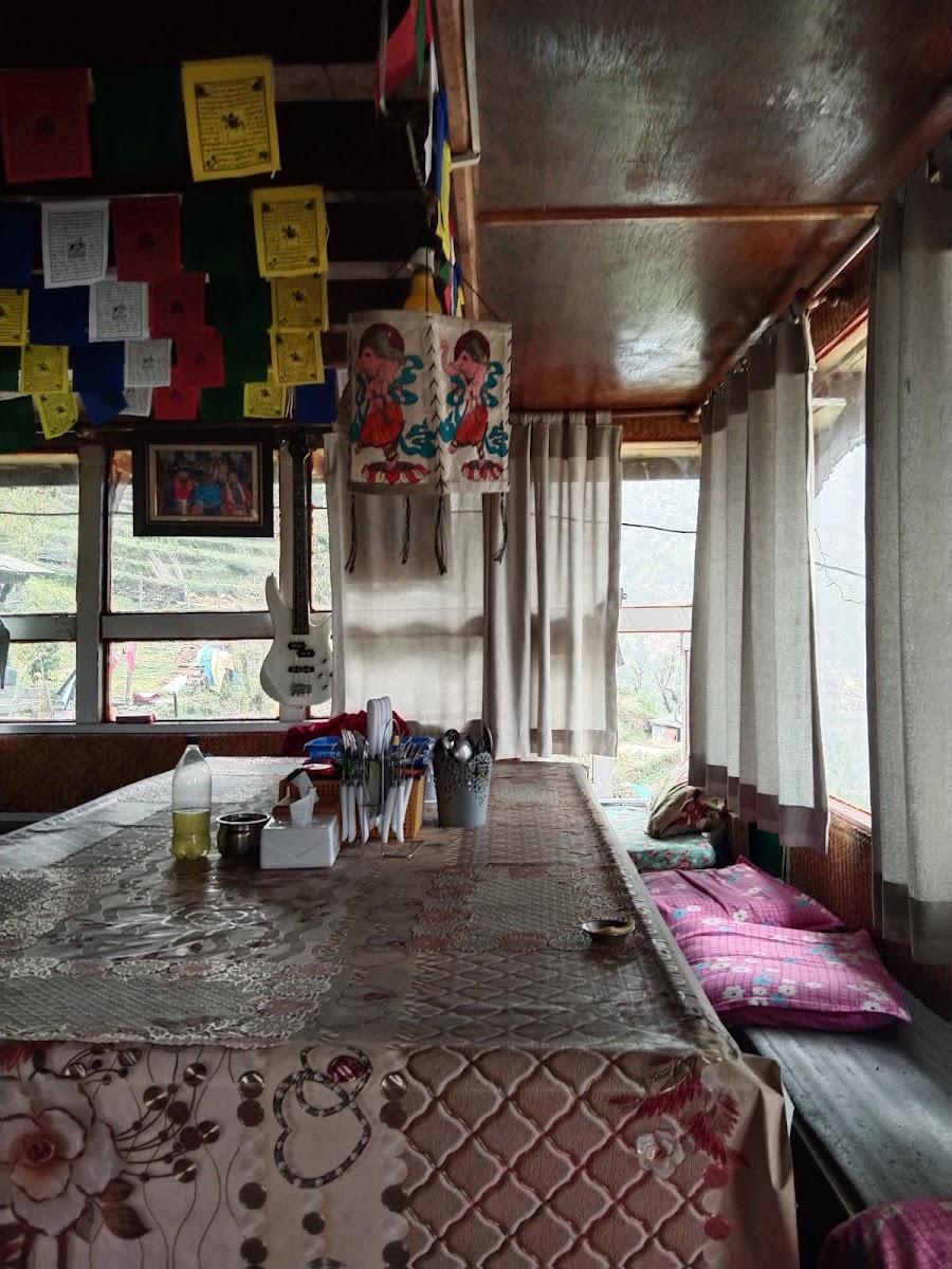 Chhomrong Cottage – photo 4
