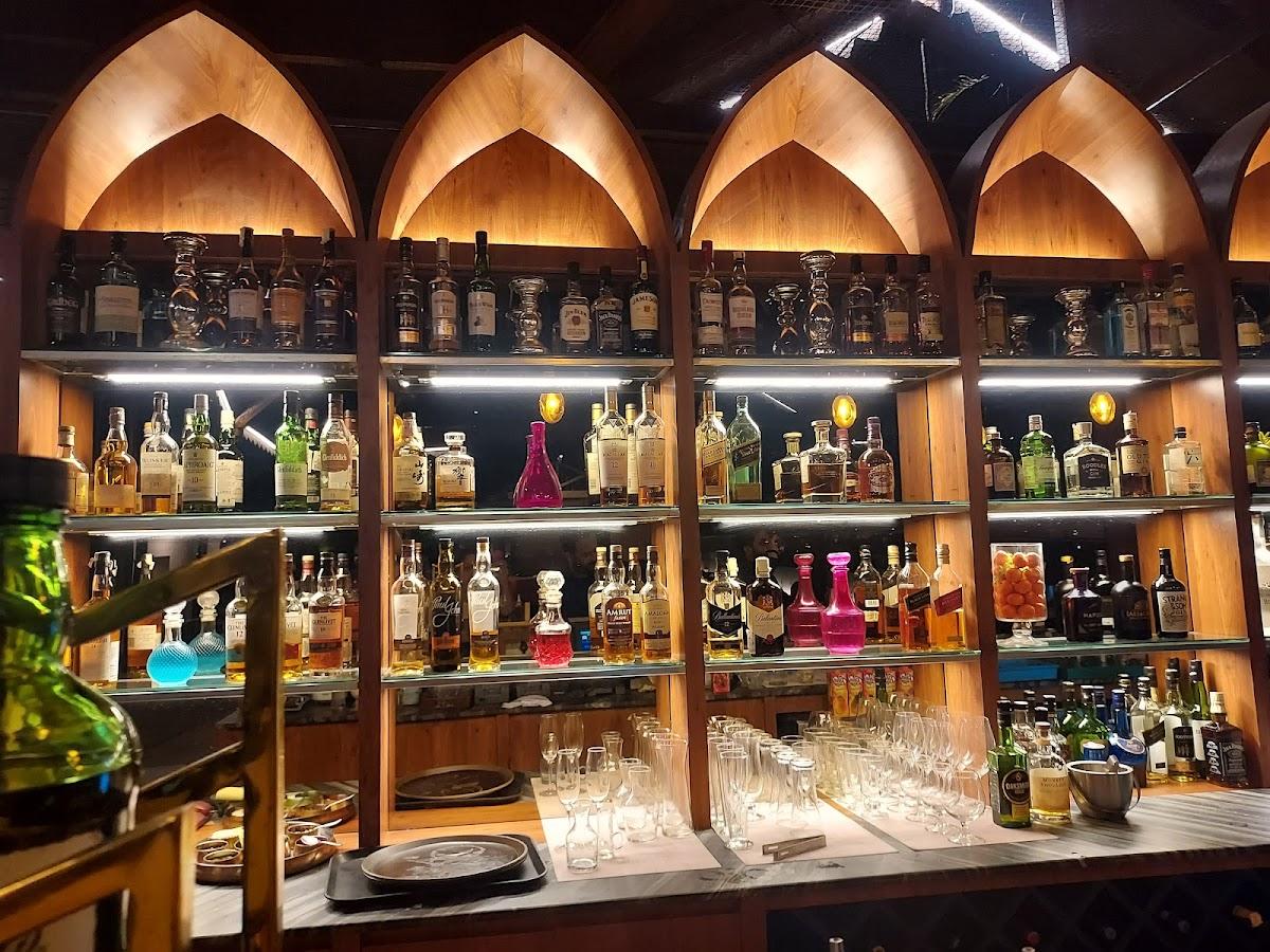 Sheraton Grand Pune Bund Garden Hotel – photo 3