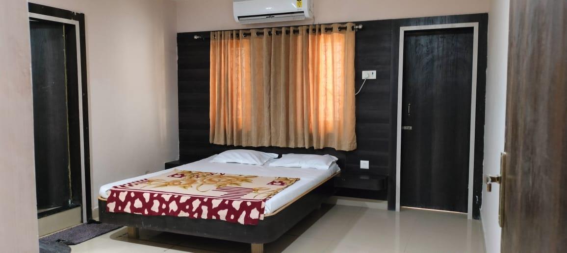 Hotel Gokul – photo 3