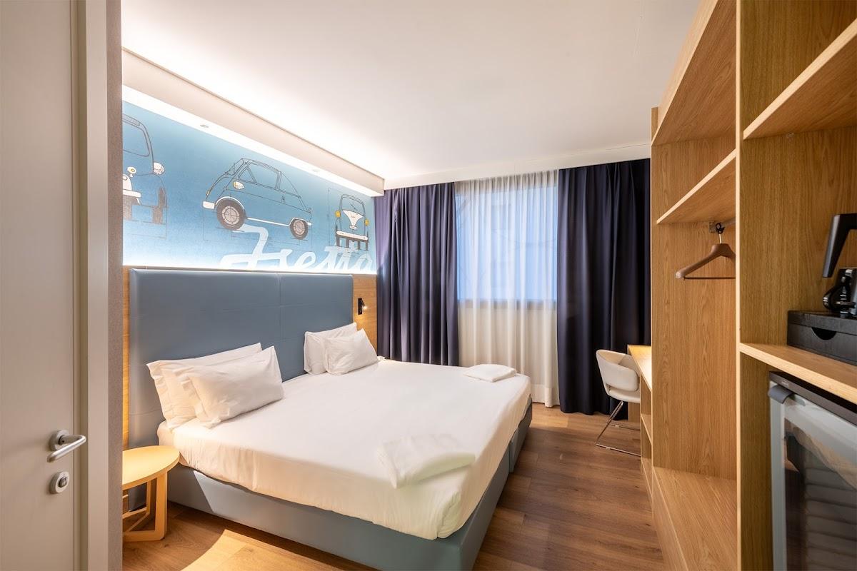 Neo Hotel – photo 1