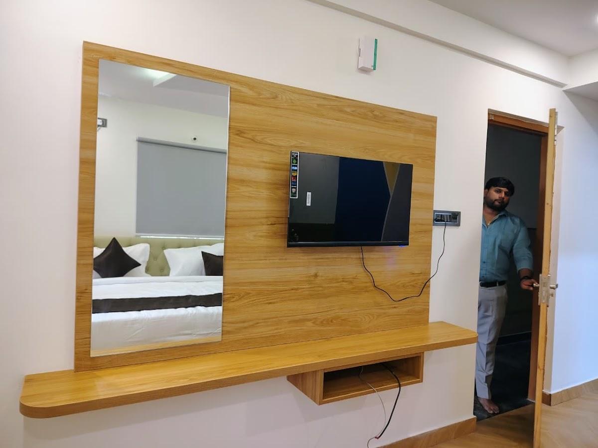 SK OAK SUITES – photo 3