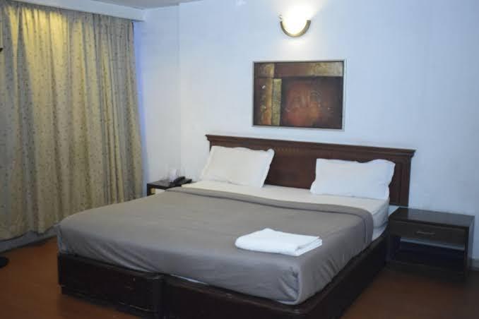 Metro Park Inn – photo 1