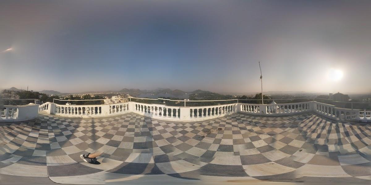 Hotel Hilltop Palace – photo 1