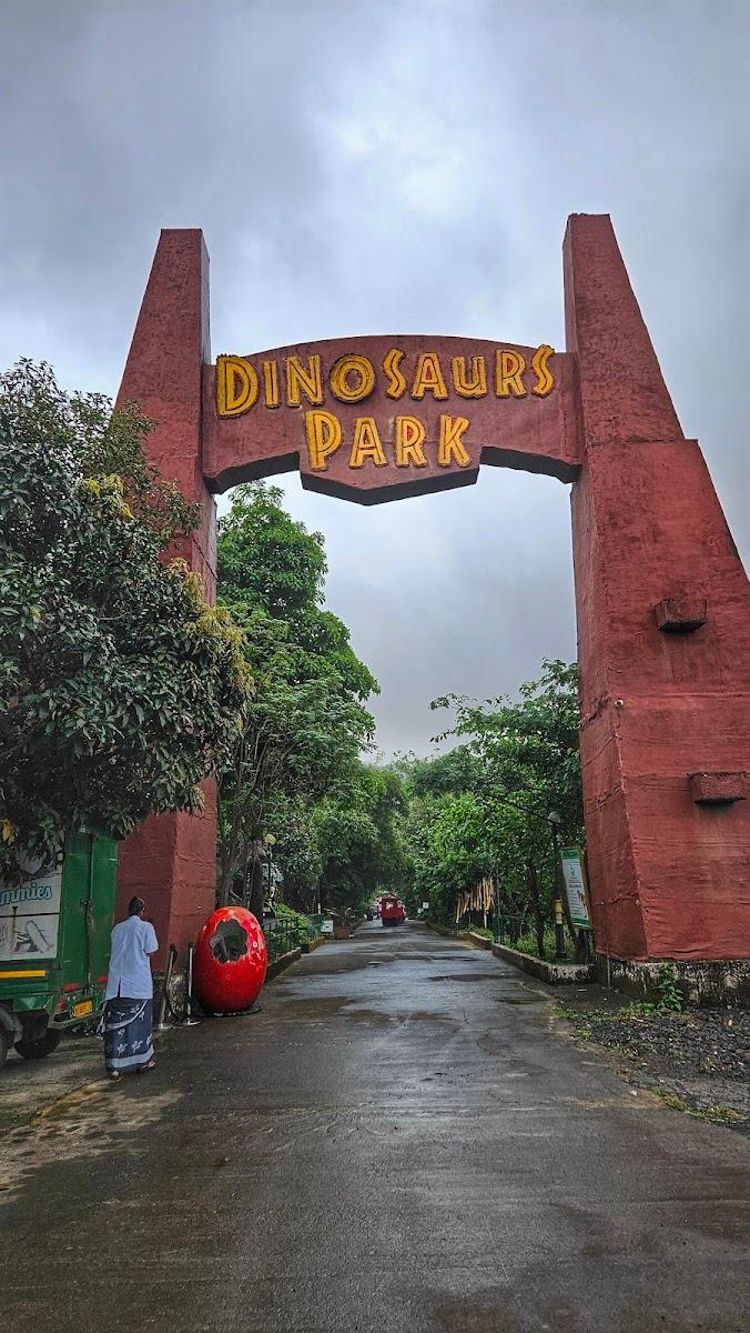 Dinosaur Resort – photo 3