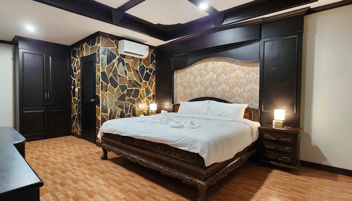 Arya Suites Patong Beach – photo 2