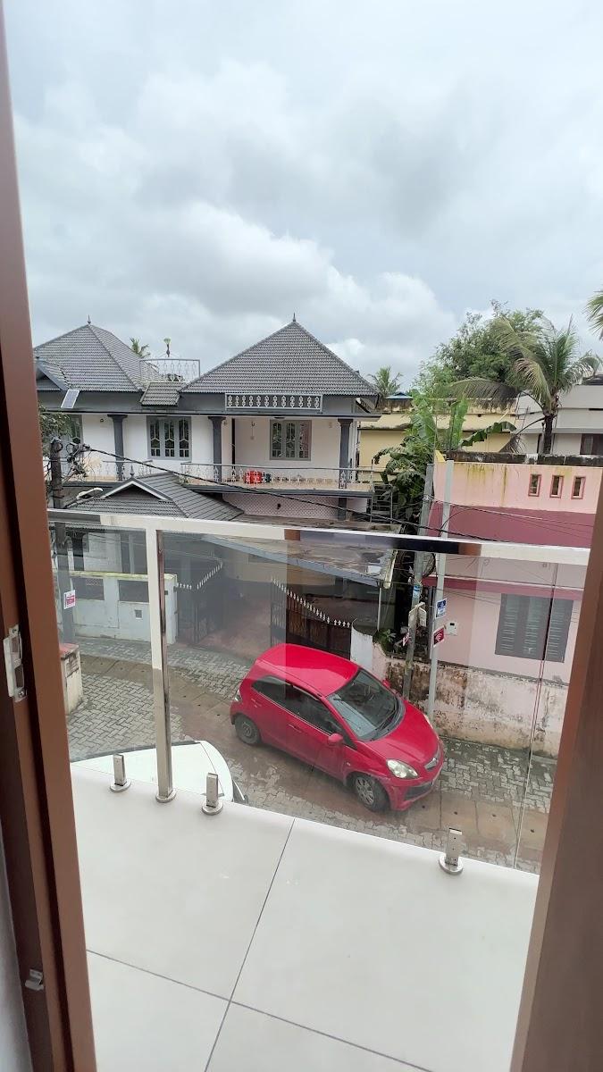 Hotel Eleven Space Kochi – photo 4