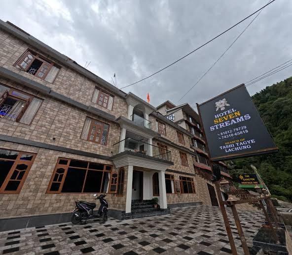 Hotel Seven Streams – photo 1