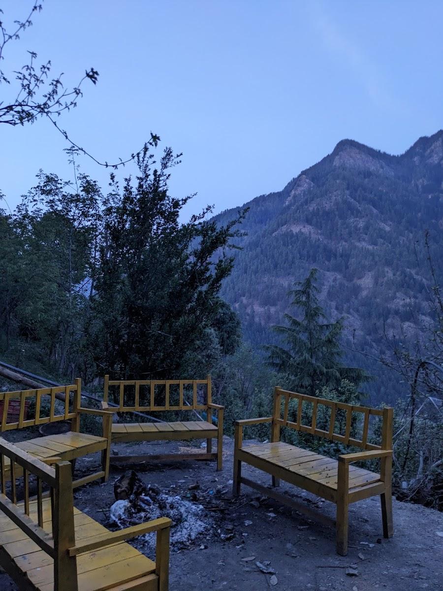 Jibhi Emberwood – photo 4