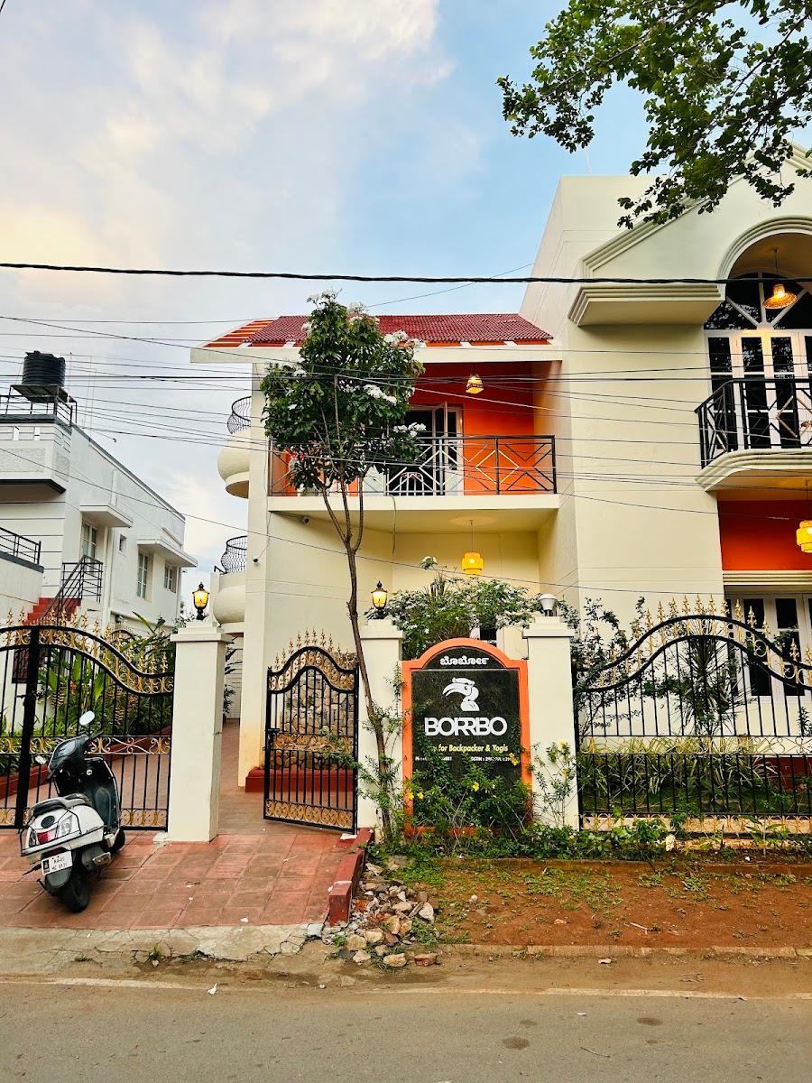 Palace Hostel by Borrbo Mysore
