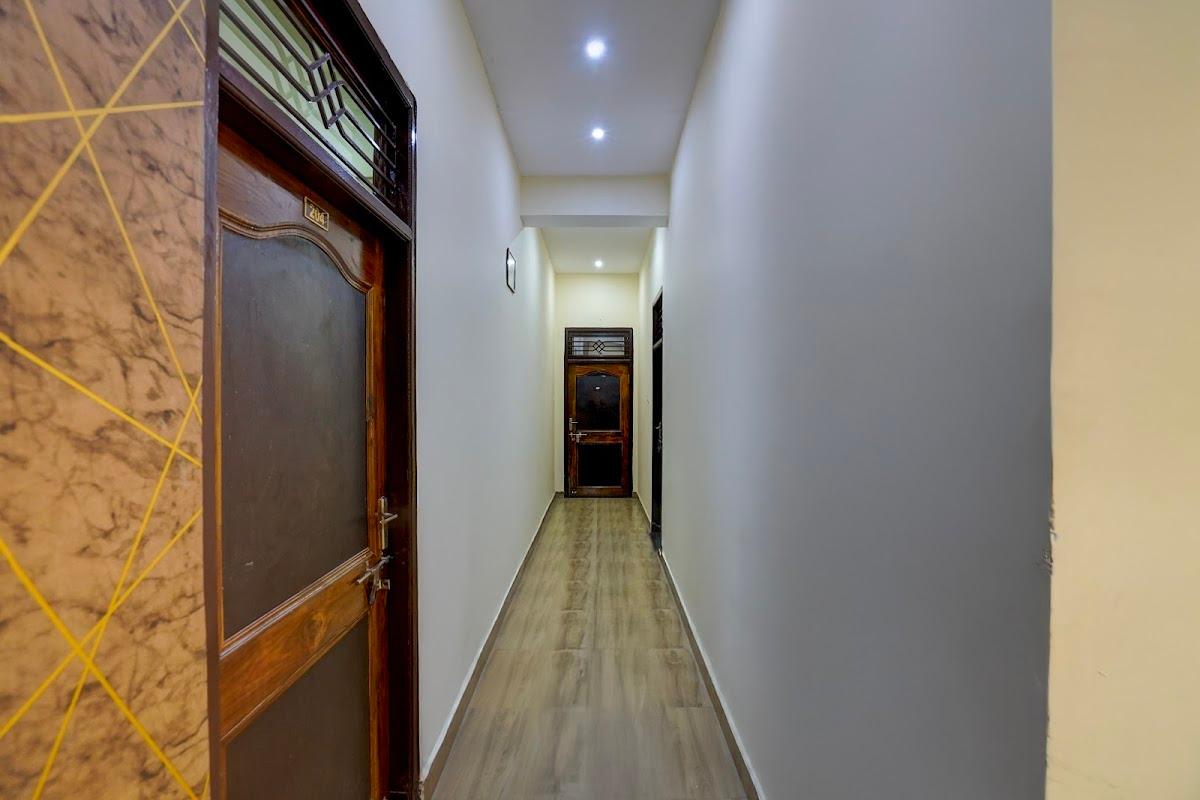 Hotel O Royal Galaxy Inn Guest house – photo 2